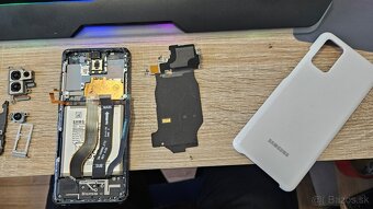 Samsung Galaxy S20 Plus - väčší, na diely - 7