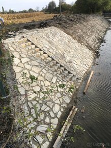 Kamenárske práce, oporné múry, chodníky a svahy z kameňa, - 7