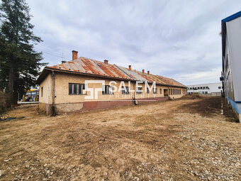 Budova s pozemkom 3366m2 v centre mesta, Bytča - 7