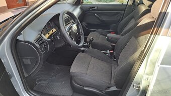 Volkswagen Golf 4 1.9.TDI 66kw r.v.2003 Kupene SR - 7