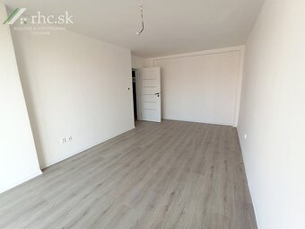 PRENÁJOM ŠTÝLOVÉ NÁJOMNÉ 3-IZBOVÉ BYTY - MATICE SLOVENSKEJ, - 7