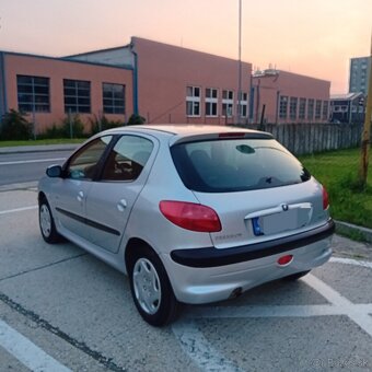 Peugeot 206 1.4 benzín 55kw - 7