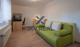 REZEVOVANÉ JKV Real ponúka predaj, pekný, zánovný rodinný do - 7