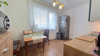 NA PREDAJ SLNEČNÝ 3-IZBOVÝ BYT - JURKOVIČOVA, PREŠOV - 7