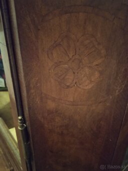 Barokova starožitna komoda - 7