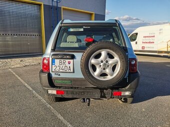 Land Rover Freelander 2.0 - 7