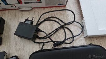 Nintendo Switch + Hori Pad Split PRO ovládač - 7
