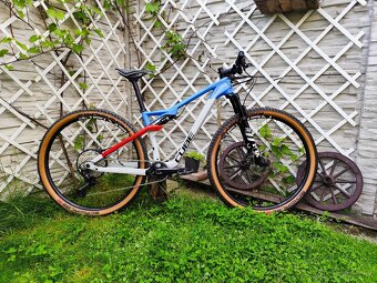 CUBE AMS 100 C:68 SL 29 - 7