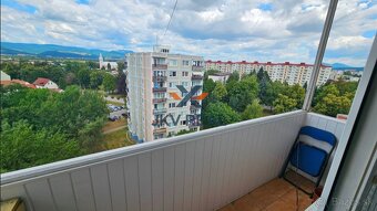 PREDAJ priestranný 2-izbový byt v centre Dubnice nad Váhom - 7