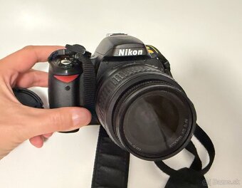 predam nikon d40 nikkor 18-55 1:3,5-5,6 nikkor 35mm 1:1,8 - 7