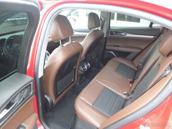 Alfa Romeo Stelvio 2,2 JTD Q4 2020 - 7