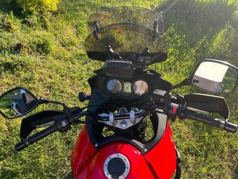 Suzuki DL650 Vstrom - 7