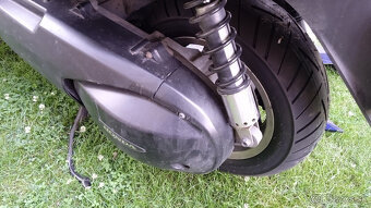 Honda FJS 600 Silverwing - 7