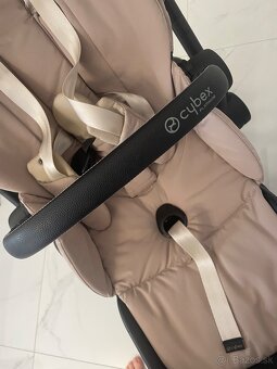 Cybex PRIAM - 7