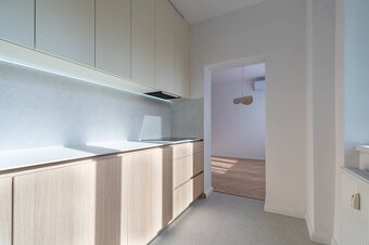 NOVOREKONŠTRUOVANÝ 3 - IZB. TEHLOVÝ BYT,KE - SEVER,PARK OBRA - 7