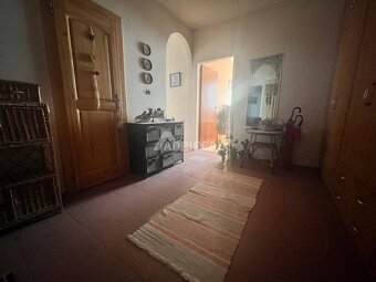 NOVÁ CENA:4i byt s balkónom;77,8 m2;Kpt.Nálepku SVIT; 150.00 - 7