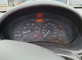 Peugeot 206 Benzín - 7