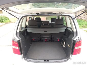 Volkswagen Touran 1,9 TDI Comfortline - 7