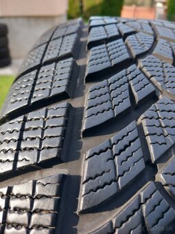225/60 r17 zimne pneumatiky goodyear - 7