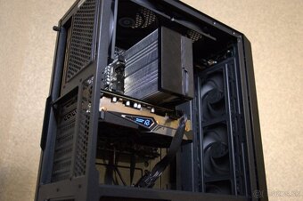 Ryzen 5 3600 / RX 5600XT / 16GB RAM / 1TB SSD - 7