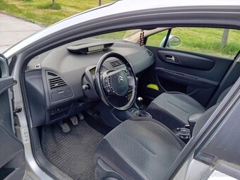 CITROEN C4 - 7