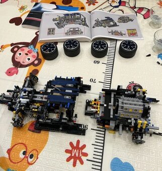 Lego technic Bugatti Chiron, 42083, Lego technic - 7