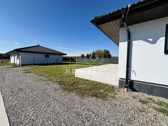 MODERNÝ 4 IZBOVÝ BUNGALOV PODLUŽANY - 7