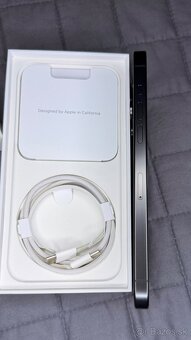 Apple iPhone 15 Pro Max – 256 GB – Black Titanium - 7