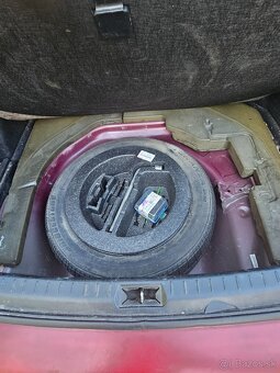 Toyota avensis 2,2D -4D - 7