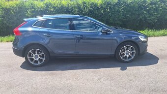Volvo V40 Cross Country T4 2.0L Ocean Race Geartronic AWD - 7