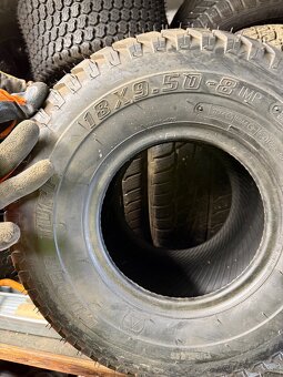 PNEU 18x9,5-8 - 7
