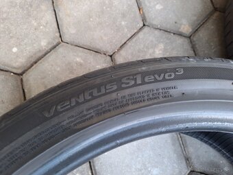 Sada 4ks pneu R18 – Hankook 225/40 + Tomason 255/35 - 7