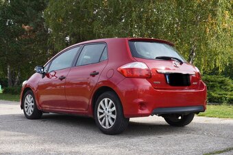 Predám Toyota Auris - 7