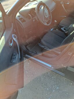 Predám Renault MEGANE 2.0 DCI - 7