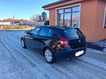 Predám BMW e87 116i benzín kw 85 r.v 2007 - 7