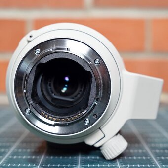 Sony FE 70-200mm F/4 Macro G OSS II - 7