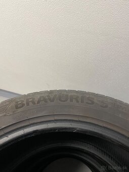 Letné, 235/45 R18 Y XL, Bravuris - 7