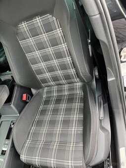 Volkswagen Golf 7 GTD 2.0TDI - 7