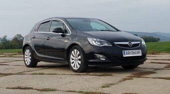 Opel Astra J 1.7 CDTI - 7