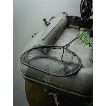 Predám podberák Giants Fishing Deluxe Landing Net Rubber - 7