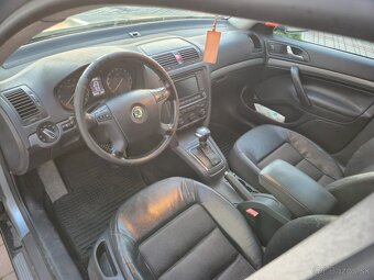 Škoda Octavia 2 Combi DSG 2.0 TDI - 7