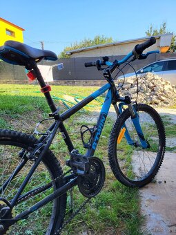Predám horský bicykel B'TWIN Rockrider ST 500 - 7