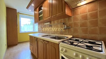 PREDAJ - 3 IZBOVÝ BYT S LOGGIOU, SÁZAVSKÉHO, BARDEJOV - 7
