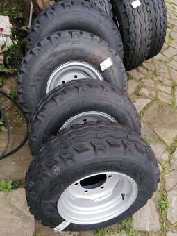 Predám kolesá o rozmere 400/60-15,5 - 7