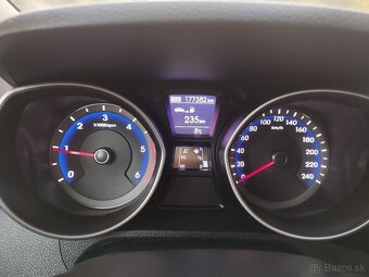 Hyundai i30 combi 1.6CRDi, r.v.: 4/2016, STK a EK: 6/2026 - 7