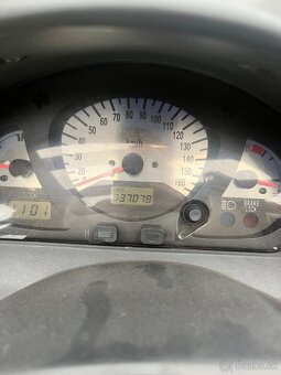 Suzuki Burgman AN400 - 7
