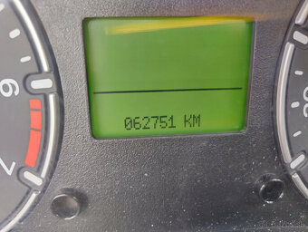 Predam Ford Fiesta 1.4benzin,62.700km,AUTOMAT - 7