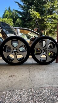 ORIGINÁLNE DISKY Z ĽAHKÝCH LIATIN GOLF GTI 245/45/18 4x18" - 7