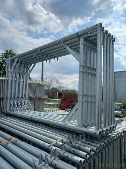 Nové oceľové štítové lešenie 10,30x12= 112m2 - 7