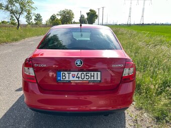 PREDÁM ŠKODA RAPID LIFTBACK 1,6 TDi 66kw 2015 - 7